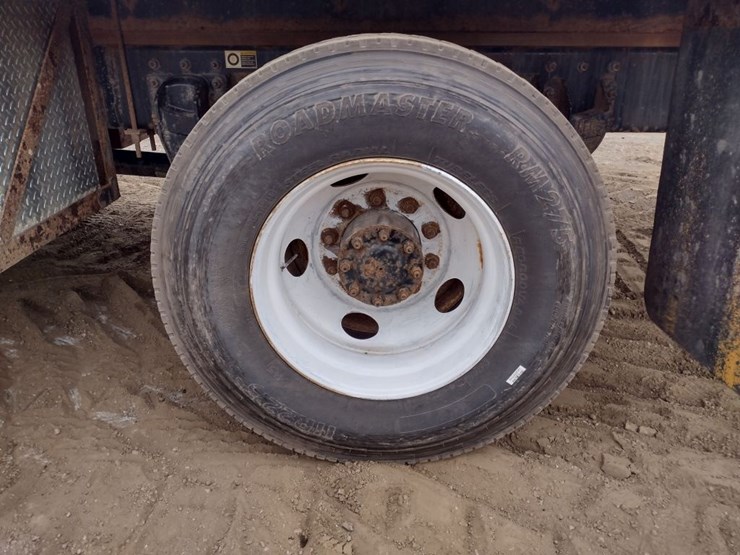 peterbilt-337-image-19