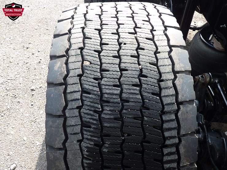 2024-kenworth-t680-image-5