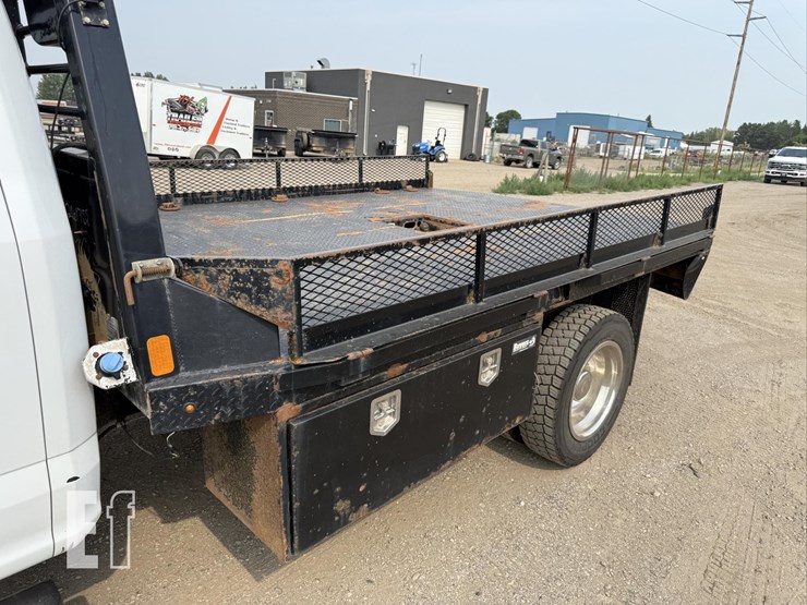 2017-ford-f550-xl-image-6