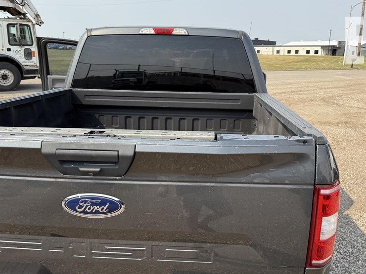2019-ford-f150-image-29