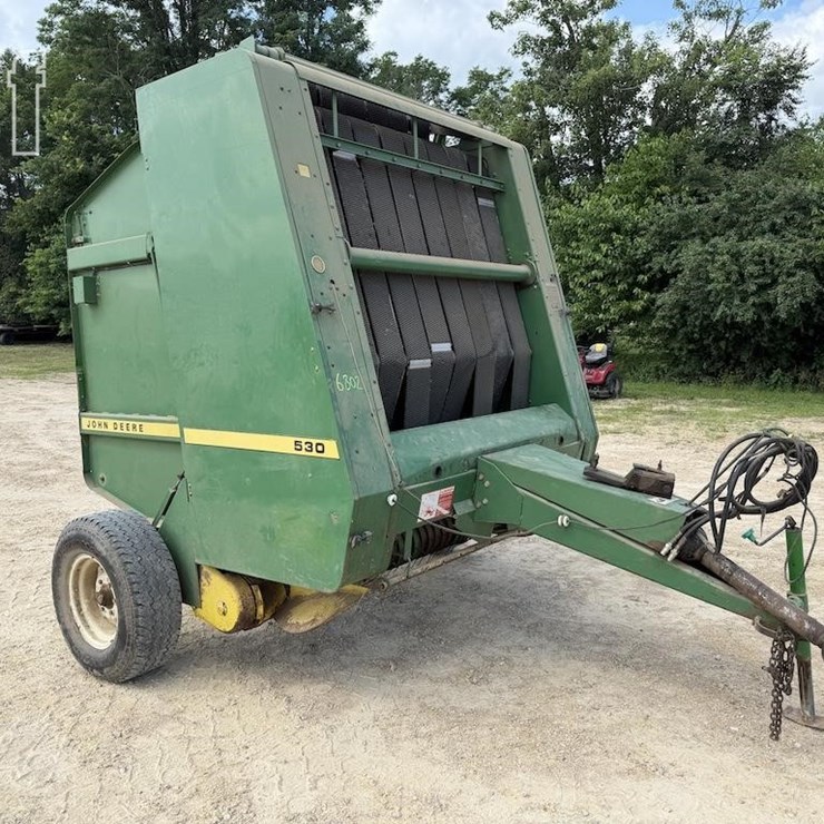 1988 JOHN DEERE 530