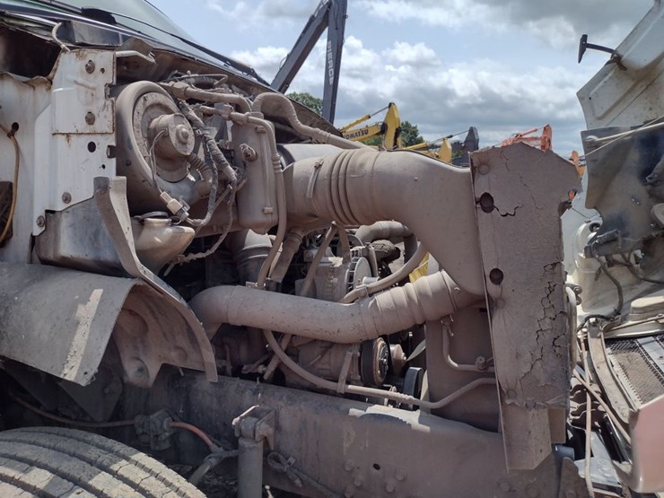 ford-f750-image-31