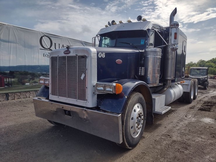 1995-peterbilt-378-image-39