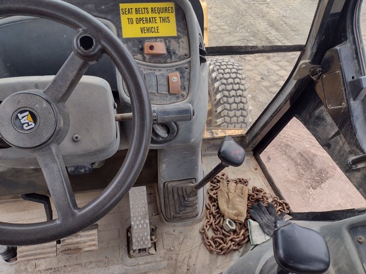 caterpillar-416d-image-10