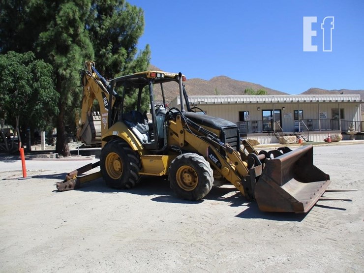 2010-caterpillar-420e-image-2