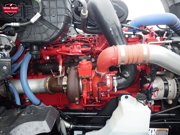 2024-kenworth-t680-image-30