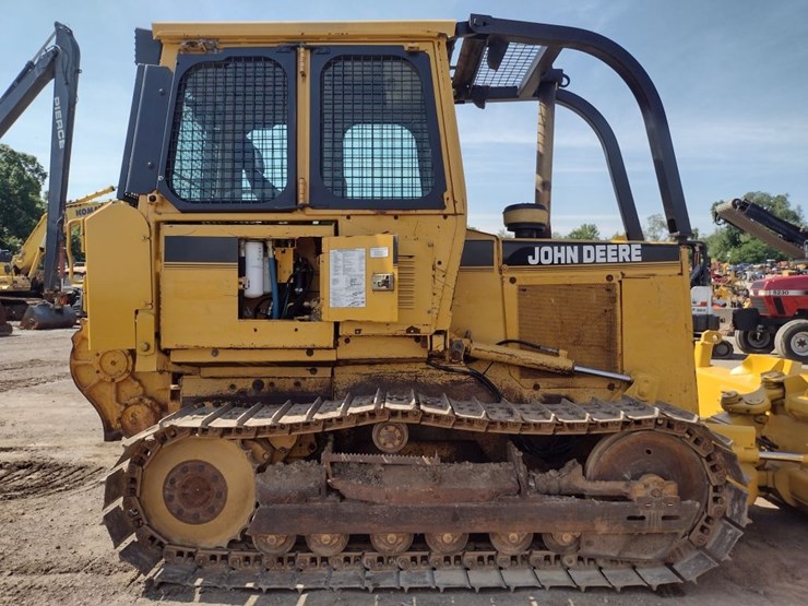 deere-550g-lt-image-23