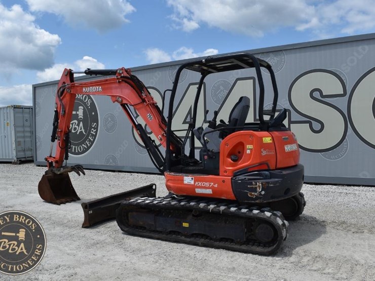 2019-kubota-kx057-4-image-14