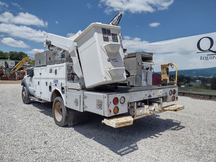 ford-f550-image-38