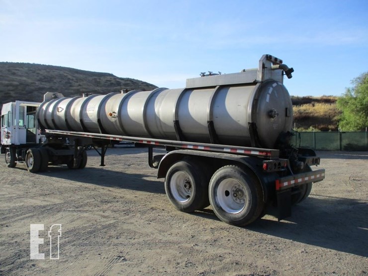 1974-polar-tanker-image-4