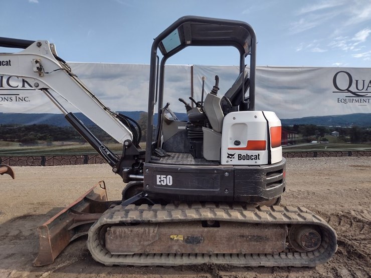 bobcat-e50-image-12