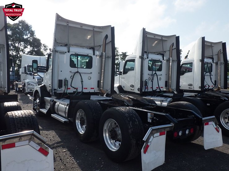 2024-kenworth-t680-image-12