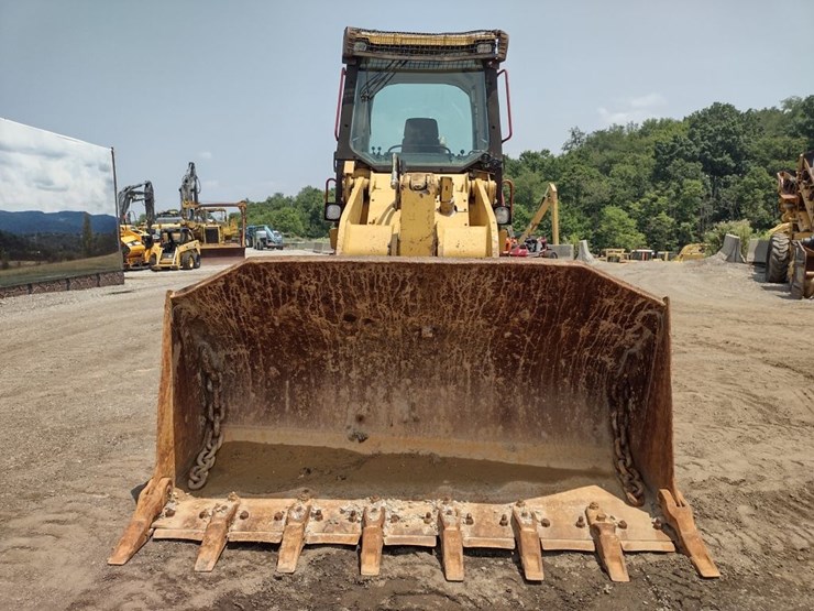 caterpillar-953c-image-2