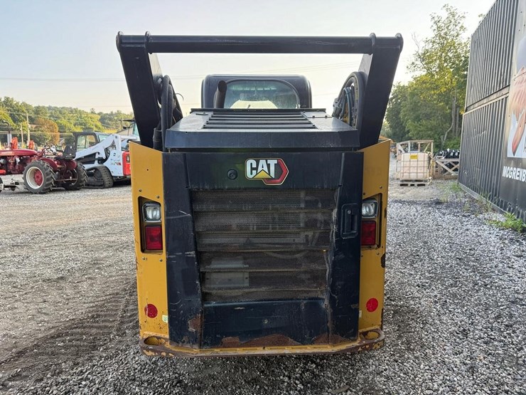 2020-caterpillar-272d3-image-3