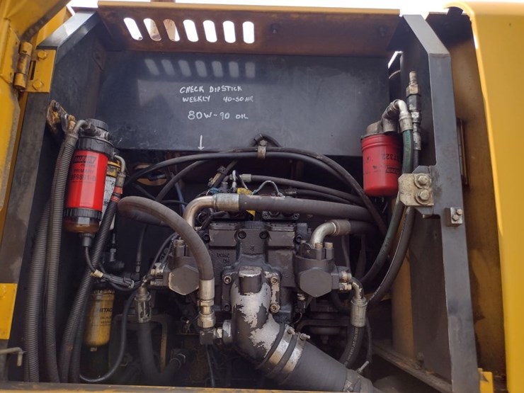 2007-deere-270d-lc-image-34