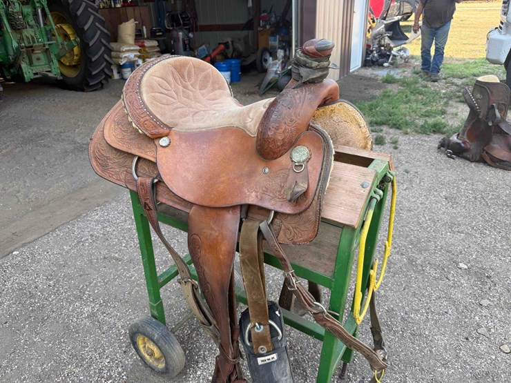 circle-y-brand-saddle-image-3