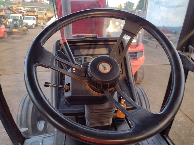 case-ih-5230-image-11