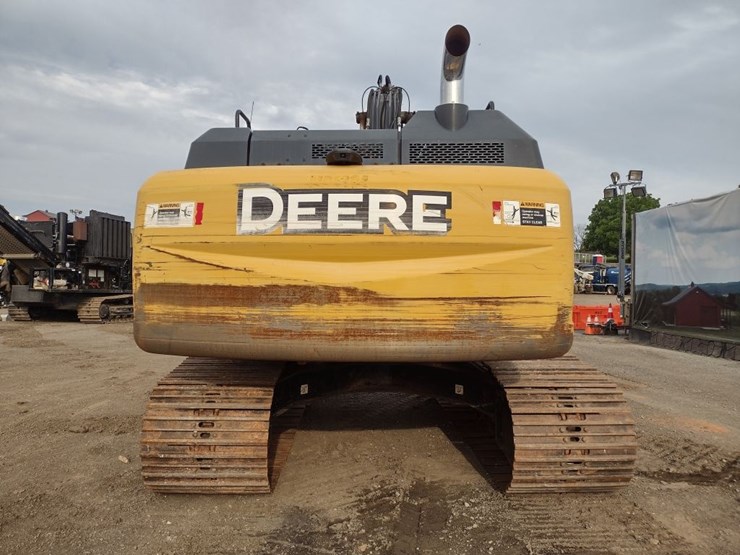 deere-210g-lc-image-4