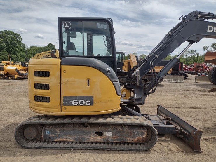 deere-60g-image-29