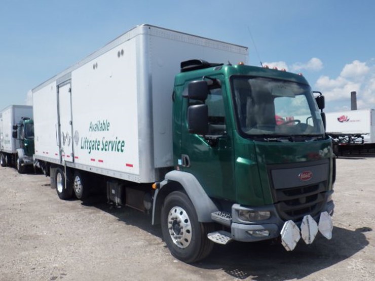 2016-peterbilt-220-image-3