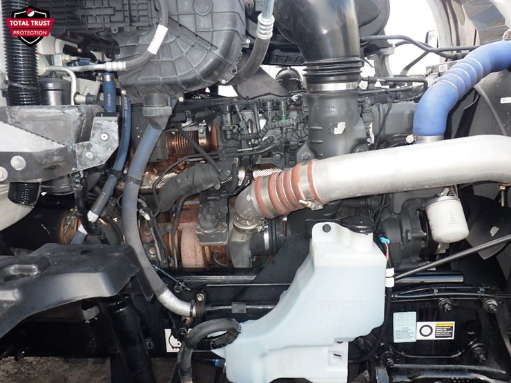 2024-kenworth-t680-image-26
