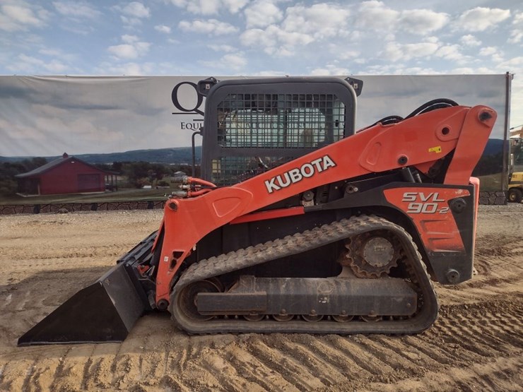 kubota-svl90-2-image-1