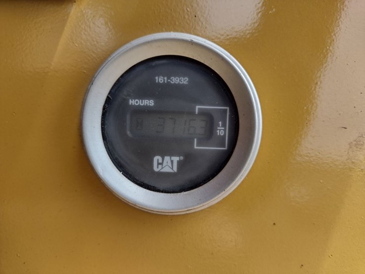 caterpillar-d5g-xl-image-6