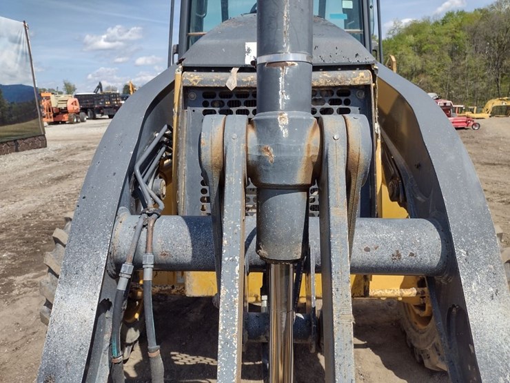 deere-310j-image-24