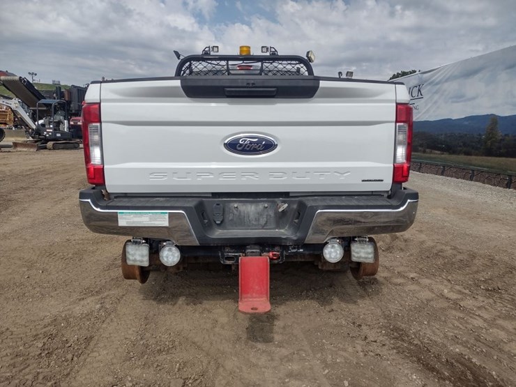 ford-f350-image-4