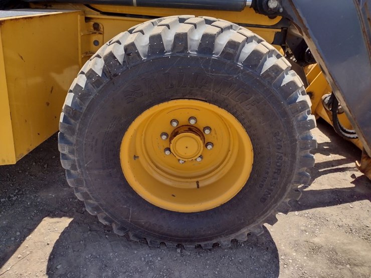 deere-310l-image-26