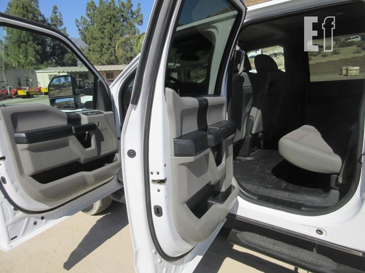 2017-ford-f250-xl-image-14