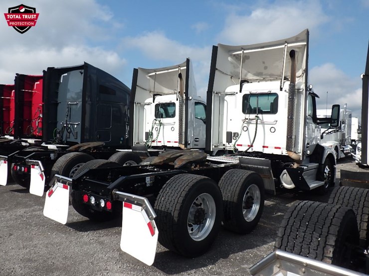 2024-kenworth-t680-image-8