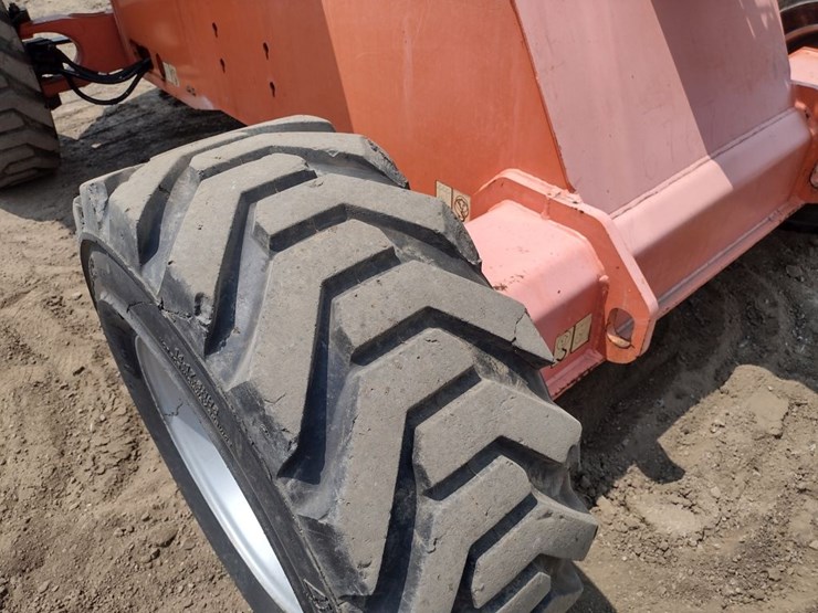 jlg-400s-image-14