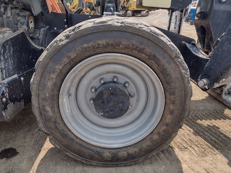 jlg-1255-image-30