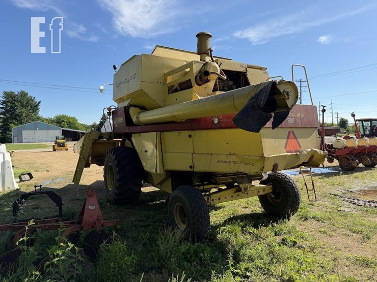 new-holland-tr85-image-5