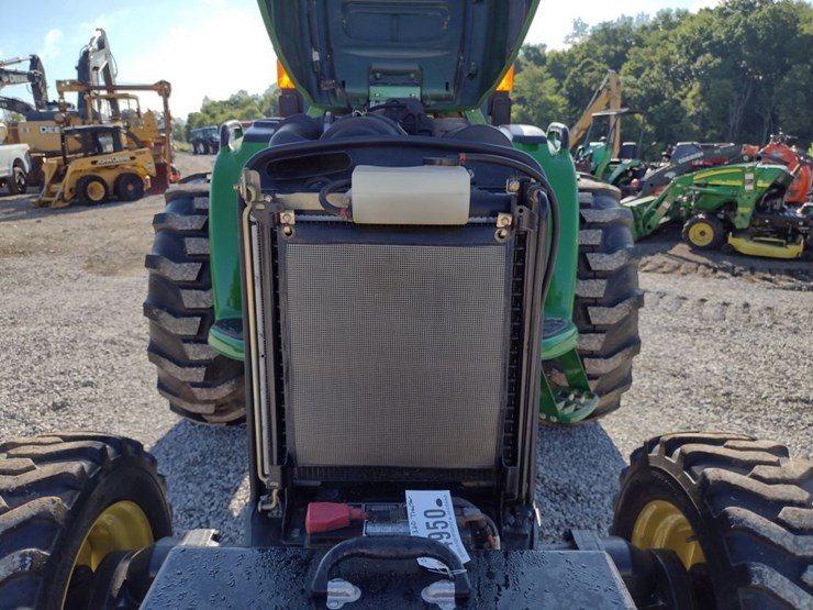 john-deere-4320-image-24