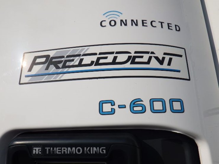 2023-utility-3000r-image-20