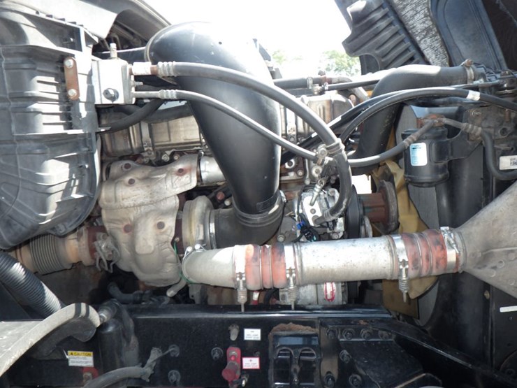 2018-freightliner-cascadia-125-evolution-image-27