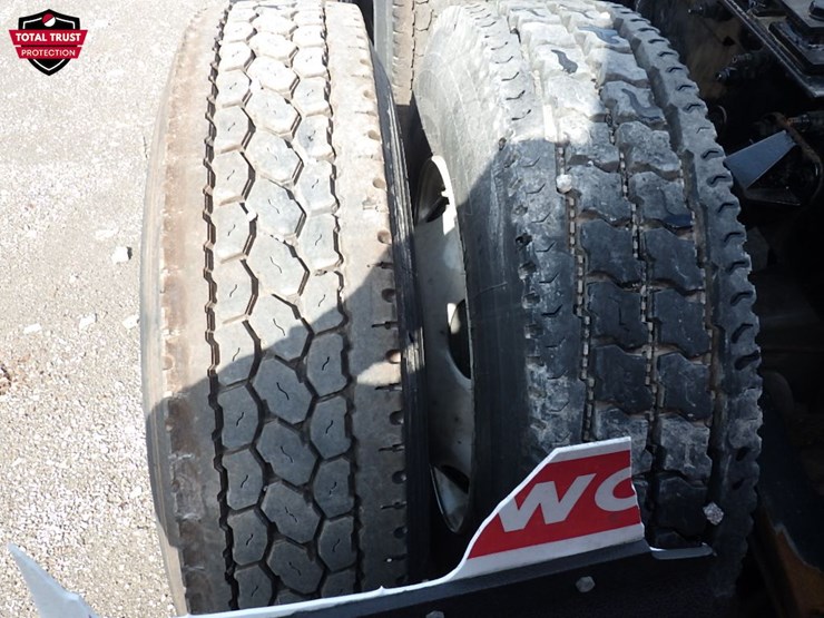 2025-kenworth-t680-image-9