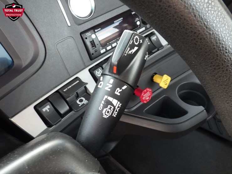2024-kenworth-t680-image-18