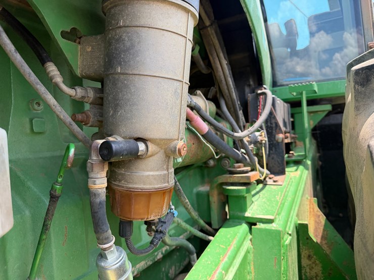 2000-john-deere-9300-image-65