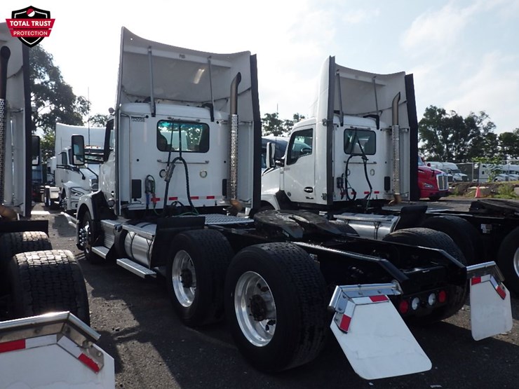 2024-kenworth-t680-image-12