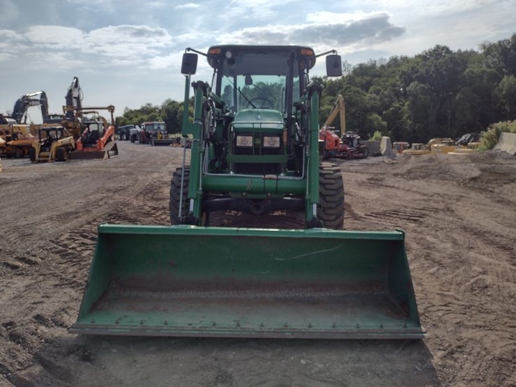 john-deere-5225-image-2