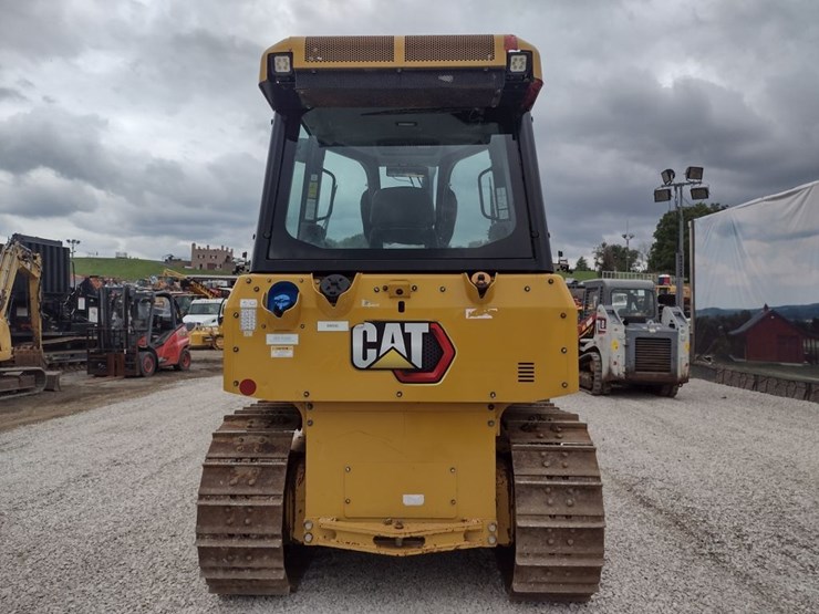 caterpillar-d1-image-4