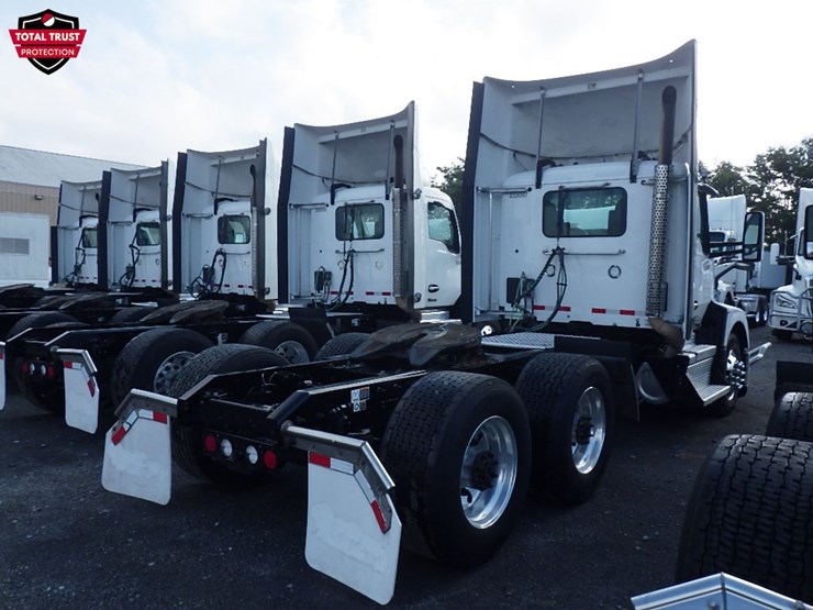 2024-kenworth-t680-image-8