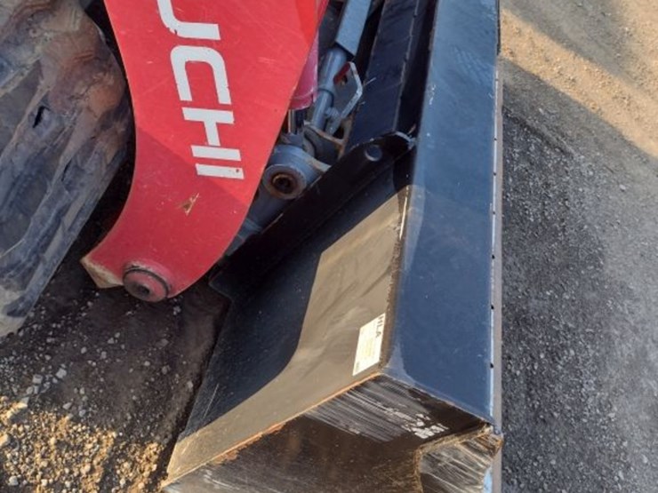 takeuchi-tl12v2-image-21