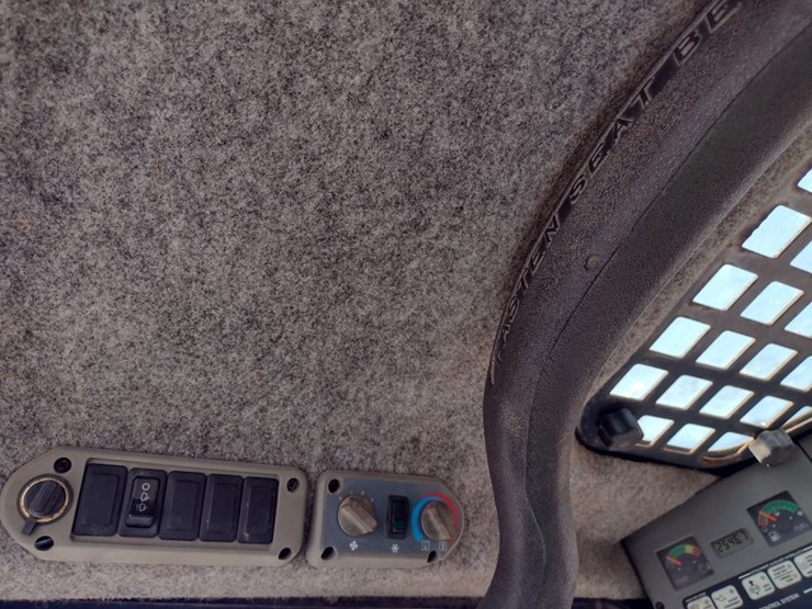 bobcat-s250-image-9