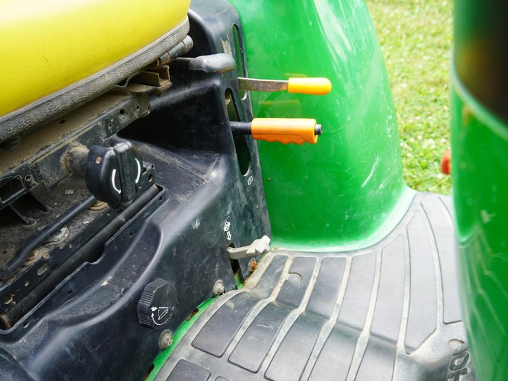 2005-john-deere-7420-image-28