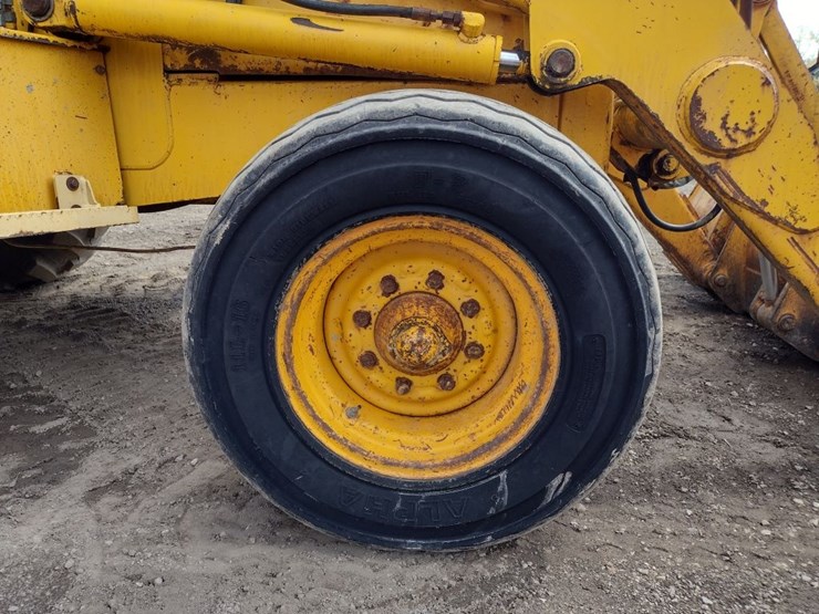 john-deere-310d-image-28