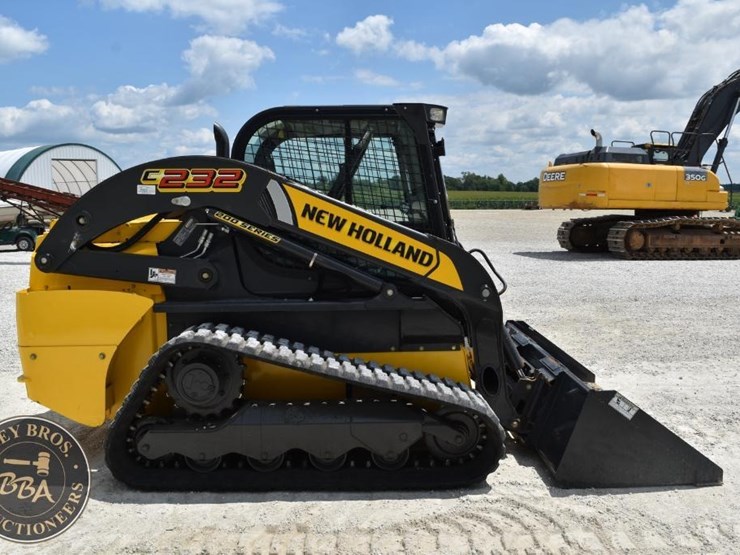 2019-new-holland-c232-image-15